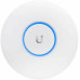 Точка доступа Ubiquiti UAP-AC-LITE